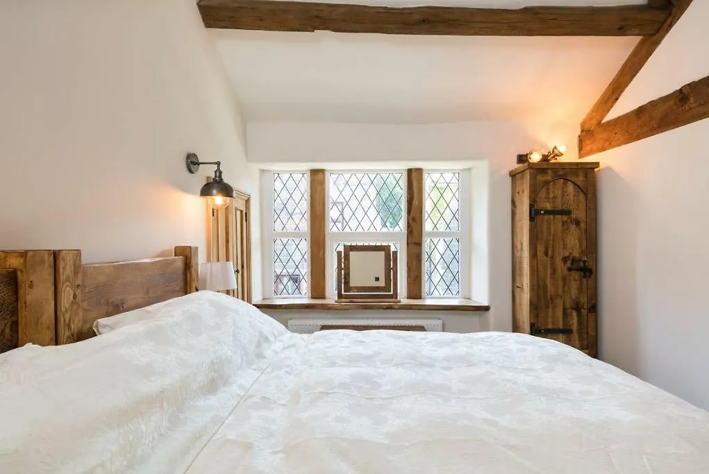 بيت للعطل Stunning Blackberry Cottage With Log Burner - Located On Haworth Main Street المملكة المتحدة